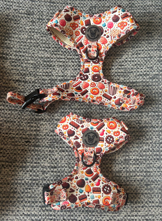 Sweet shop harness over the head